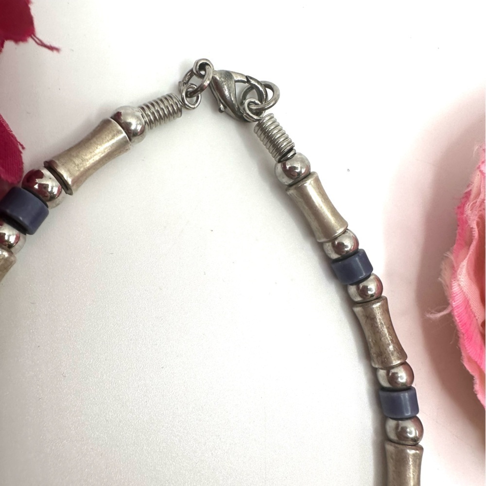 VINTAGE⚜️Blue Glass & Brushed Silver Beaded Necklace - Picture 6 of 6